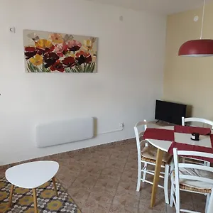 Nena's Place Fiume