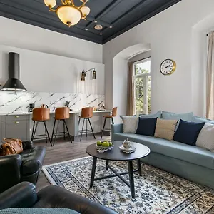 Apartment Carpathia