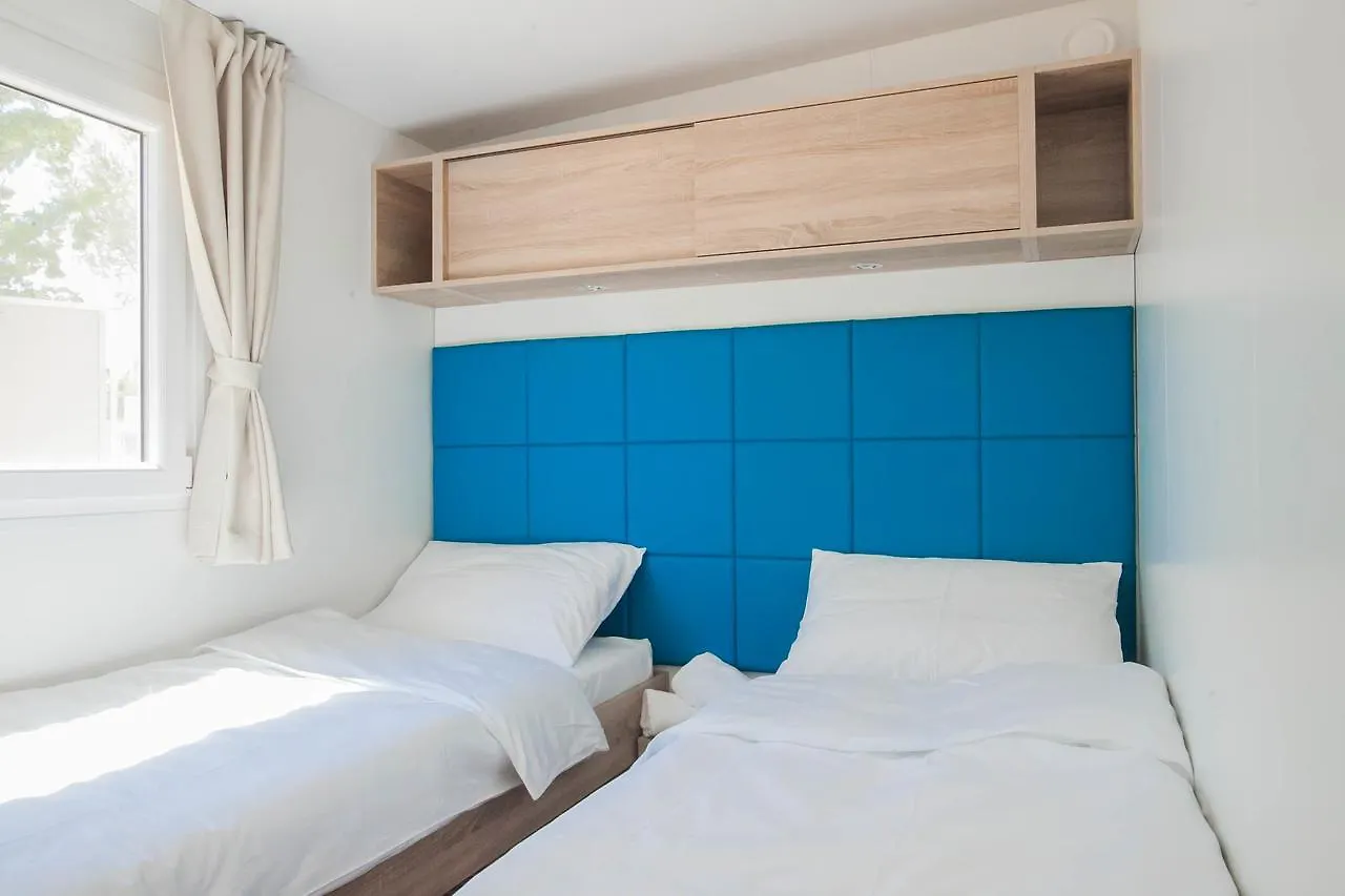 Mobile Homes Camping Omišalj 5*,  Κροατία