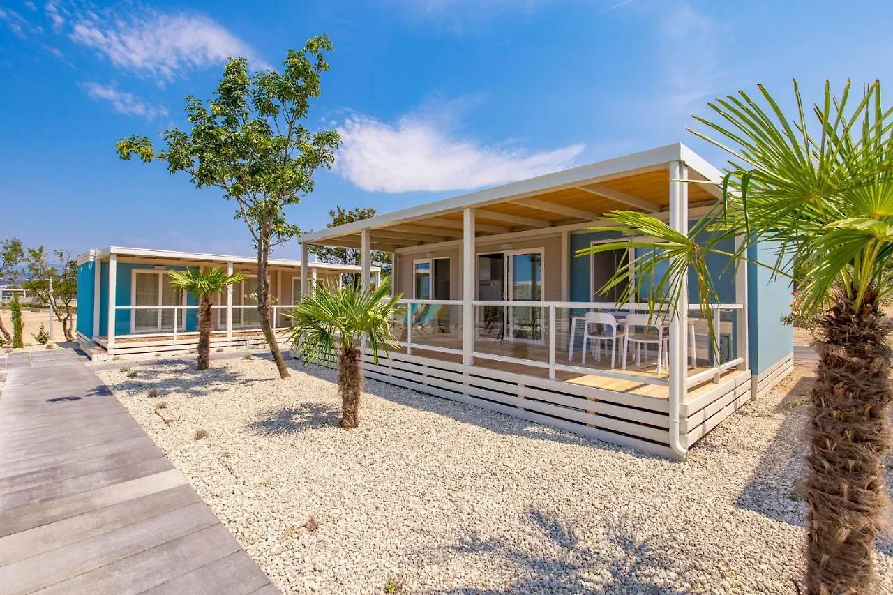 Mobile Homes Camping Omišalj Kamp alanı